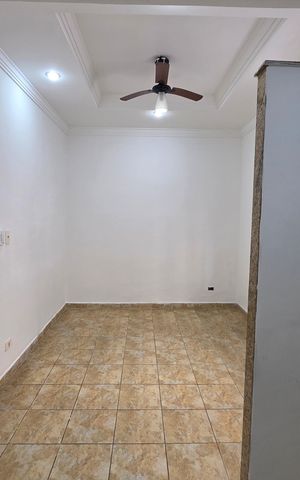 Casa para alugar com 220m², 3 quartos e 2 vagas Casa para alugar com 220m², 3 quartos e 2 vagasSuíte 2