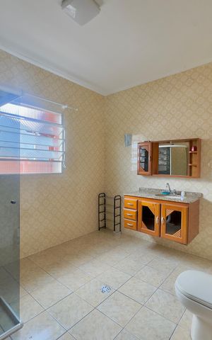 Casa para alugar com 90m², 2 quartos e sem vaga Casa para alugar com 90m², 2 quartos e sem vagaBanheiro