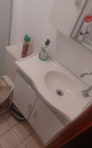 Apartamento à venda com 48m², 2 quartos e 1 vaga Apartamento à venda com 48m², 2 quartos e 1 vagaBanheiro