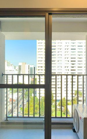 Studio para alugar com 24m², 1 quarto e sem vaga Studio para alugar com 24m², 1 quarto e sem vagaVaranda