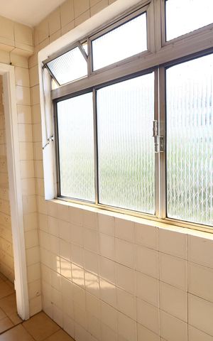 Apartamento para alugar com 68m², 2 quartos e 1 vagaÁrea de serviço
