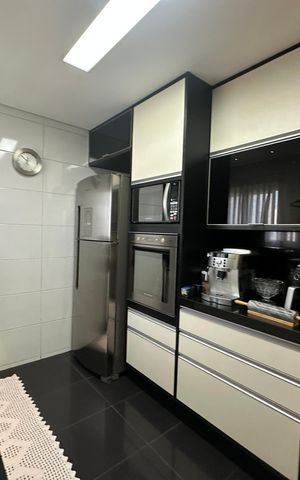 Apartamento à venda com 105m², 2 quartos e 2 vagas Apartamento à venda com 105m², 2 quartos e 2 vagasCozinha