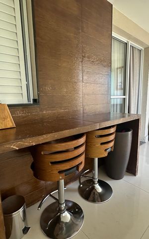 Apartamento à venda com 105m², 2 quartos e 2 vagas Apartamento à venda com 105m², 2 quartos e 2 vagasVaranda da Sala