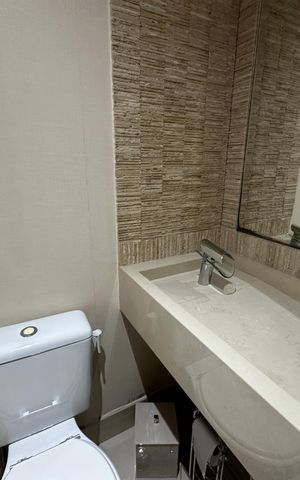 Apartamento à venda com 105m², 2 quartos e 2 vagas Apartamento à venda com 105m², 2 quartos e 2 vagasLavabo