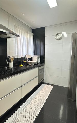 Apartamento à venda com 105m², 2 quartos e 2 vagas Apartamento à venda com 105m², 2 quartos e 2 vagasCozinha