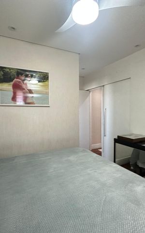 Apartamento à venda com 105m², 2 quartos e 2 vagas Apartamento à venda com 105m², 2 quartos e 2 vagasSuíte