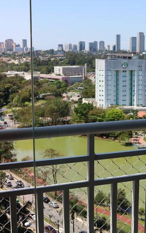 Apartamento à venda com 105m², 2 quartos e 2 vagas Apartamento à venda com 105m², 2 quartos e 2 vagasVista