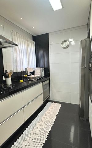Apartamento à venda com 105m², 2 quartos e 2 vagas Apartamento à venda com 105m², 2 quartos e 2 vagasCozinha