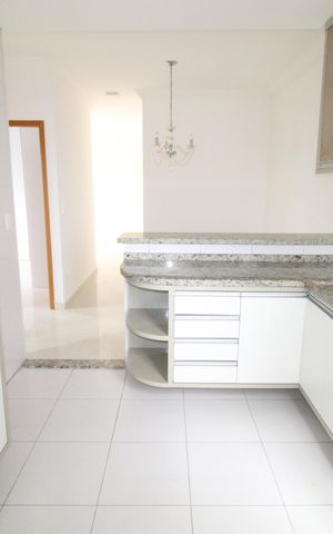 Apartamento para alugar com 69m², 2 quartos e 1 vagaCozinha