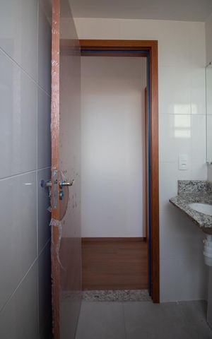 Apartamento para alugar com 70m², 2 quartos e 1 vaga Apartamento para alugar com 70m², 2 quartos e 1 vagaBanheiro