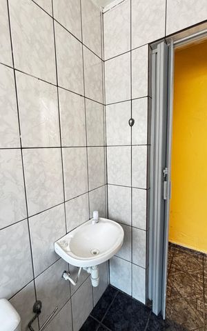 Casa para alugar com 55m², 1 quarto e 1 vagaBanheiro