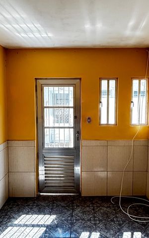 Casa para alugar com 55m², 1 quarto e 1 vagaSala