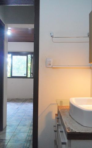 Casa para alugar com 80m², 3 quartos e 1 vagaBanheiro