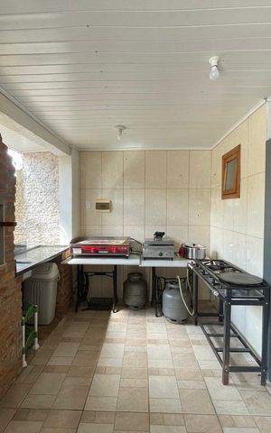 Casa à venda com 360m², 2 quartos e 2 vagas