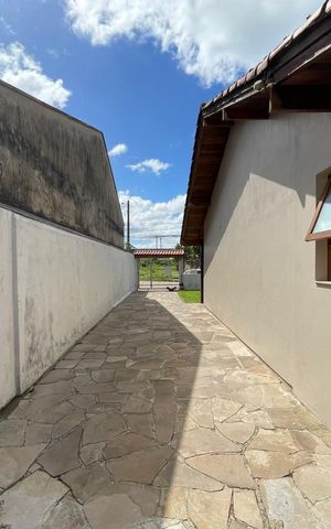 Casa à venda com 360m², 2 quartos e 2 vagas