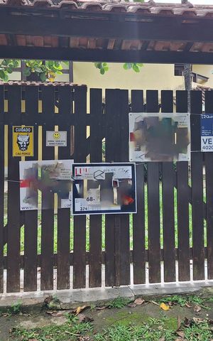Casa à venda com 320m², 3 quartos e 1 vaga Casa à venda com 320m², 3 quartos e 1 vagaplaca