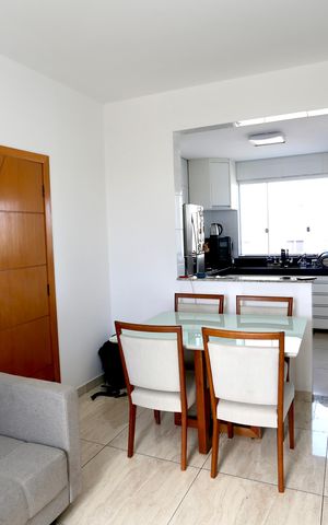 Apartamento à venda com 60m², 3 quartos e 1 vaga Apartamento à venda com 60m², 3 quartos e 1 vagaSala