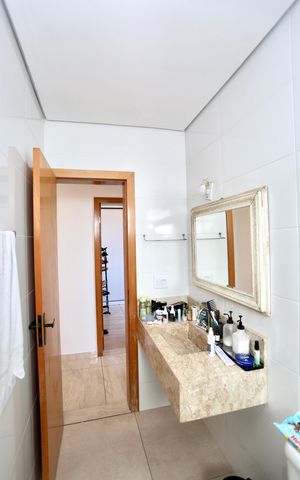 Apartamento à venda com 60m², 3 quartos e 1 vaga Apartamento à venda com 60m², 3 quartos e 1 vagaBanheiro Social