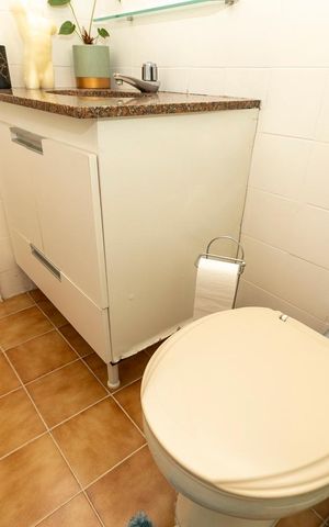 Apartamento à venda com 50m², 1 quarto e sem vagaBANHEIRO
