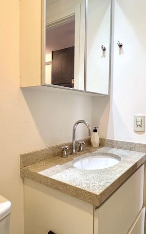 Studio para alugar com 37m², 1 quarto e sem vaga Studio para alugar com 37m², 1 quarto e sem vagaBanheiro