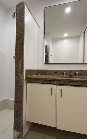 Apartamento para alugar com 103m², 3 quartos e 2 vagas Apartamento para alugar com 103m², 3 quartos e 2 vagasBanheiro social