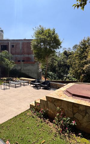 Casa de condomínio para alugar com 800m², 3 quartos e 3 vagas Casa de condomínio para alugar com 800m², 3 quartos e 3 vagasSpa