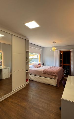 Casa de condomínio para alugar com 800m², 3 quartos e 3 vagas Casa de condomínio para alugar com 800m², 3 quartos e 3 vagasSuíte 2