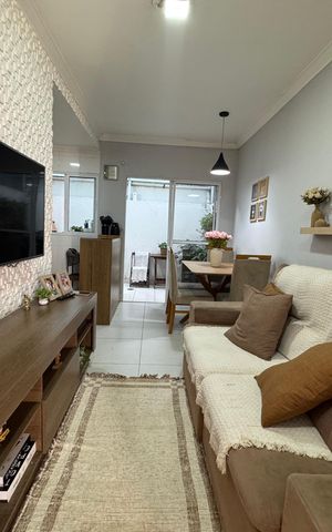 Casa de condomínio à venda com 59m², 2 quartos e 2 vagas Casa de condomínio à venda com 59m², 2 quartos e 2 vagasSala