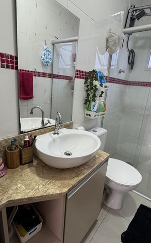 Casa de condomínio à venda com 59m², 2 quartos e 2 vagas Casa de condomínio à venda com 59m², 2 quartos e 2 vagasBanheiro 2