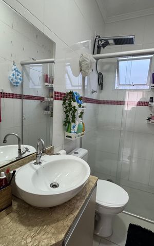 Casa de condomínio à venda com 59m², 2 quartos e 2 vagas Casa de condomínio à venda com 59m², 2 quartos e 2 vagasBanheiro 2
