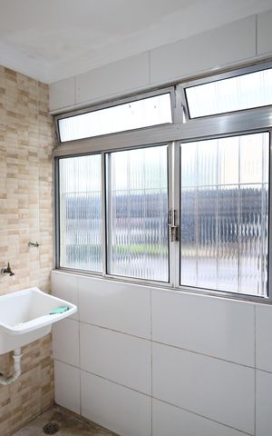 Apartamento à venda com 58m², 2 quartos e 1 vagaCozinha e Área de Serviço
