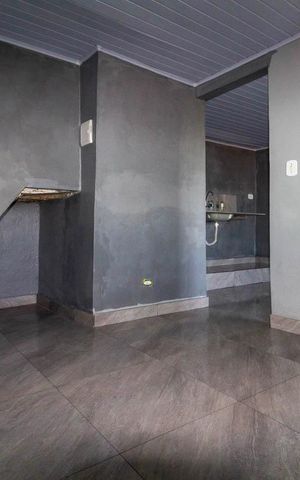 Casa para alugar com 42m², 1 quarto e sem vaga Casa para alugar com 42m², 1 quarto e sem vagaSala/cozinha