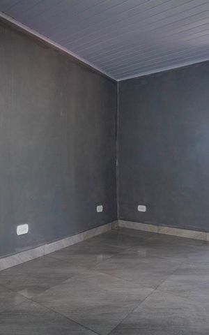 Casa para alugar com 42m², 1 quarto e sem vaga Casa para alugar com 42m², 1 quarto e sem vagaSala/cozinha