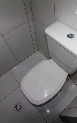 Casa para alugar com 42m², 1 quarto e sem vaga Casa para alugar com 42m², 1 quarto e sem vagaBanheiro