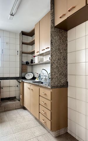 Apartamento à venda com 96m², 3 quartos e 1 vaga Apartamento à venda com 96m², 3 quartos e 1 vagaCozinha e Área de Serviço