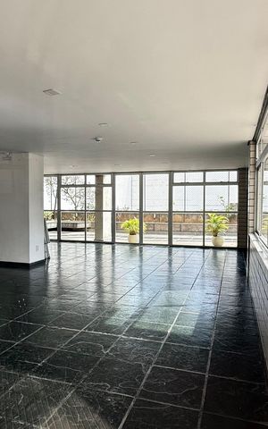 Apartamento à venda com 96m², 3 quartos e 1 vaga Apartamento à venda com 96m², 3 quartos e 1 vagaSal