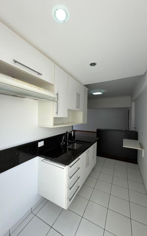 Apartamento à venda com 90m², 2 quartos e 1 vaga Apartamento à venda com 90m², 2 quartos e 1 vagaCozinha e Área de Serviço