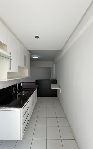 Apartamento à venda com 90m², 2 quartos e 1 vaga Apartamento à venda com 90m², 2 quartos e 1 vagaCozinha e Área de Serviço