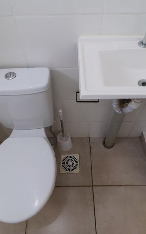 Apartamento para alugar com 39m², 2 quartos e 1 vagaBanheiro 