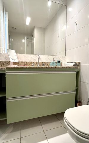 Apartamento para alugar com 79m², 2 quartos e 1 vaga Apartamento para alugar com 79m², 2 quartos e 1 vagaBanheiro da Suíte