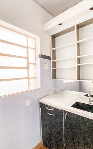 Casa para alugar com 165m², 3 quartos e 2 vagasBanheiro 