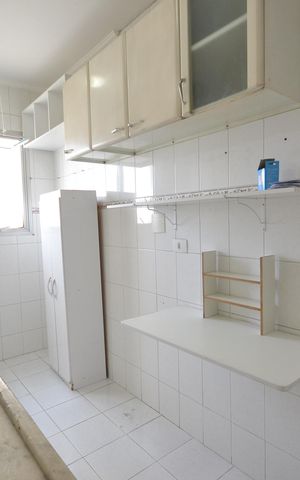 Apartamento para alugar com 55m², 2 quartos e 1 vagaCozinha e Área de Serviço