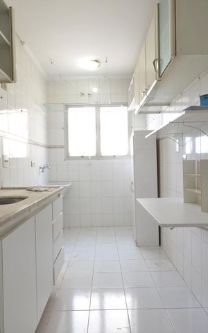 Apartamento para alugar com 55m², 2 quartos e 1 vagaCozinha e Área de Serviço