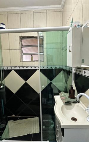 Casa à venda com 500m², 3 quartos e 3 vagas Casa à venda com 500m², 3 quartos e 3 vagasBanheiro da Suíte