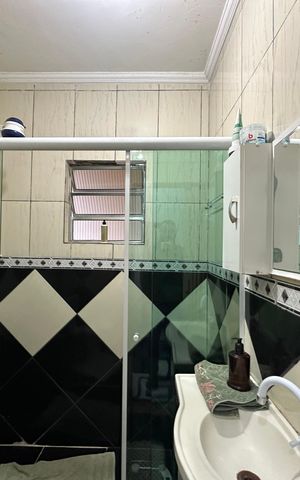 Casa à venda com 500m², 3 quartos e 3 vagas Casa à venda com 500m², 3 quartos e 3 vagasBanheiro da Suíte