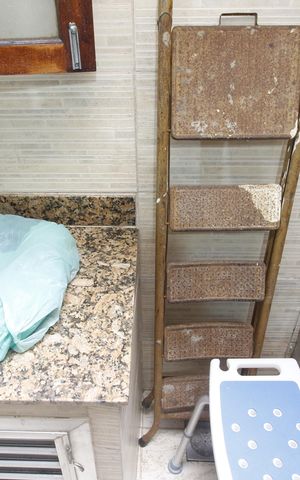 Casa de condomínio para alugar com 80m², 2 quartos e 1 vagaÁrea de Serviço