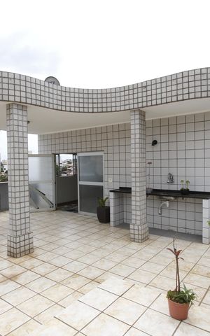 Apartamento à venda com 140m², 3 quartos e 2 vagasCobertura