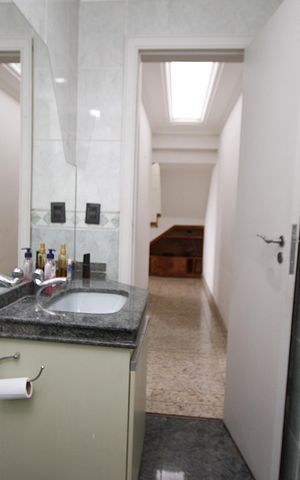 Apartamento à venda com 140m², 3 quartos e 2 vagasBanheiro Social