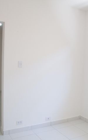 Casa para alugar com 52m², 1 quarto e sem vaga Casa para alugar com 52m², 1 quarto e sem vagaSala