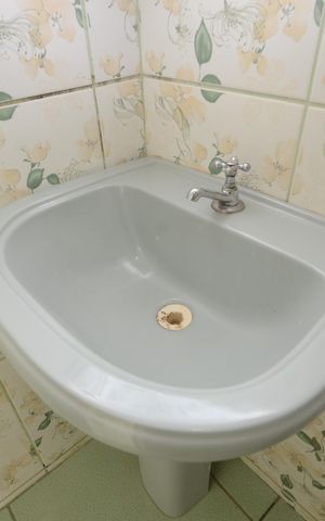 Casa para alugar com 60m², 1 quarto e sem vagaBanheiro
